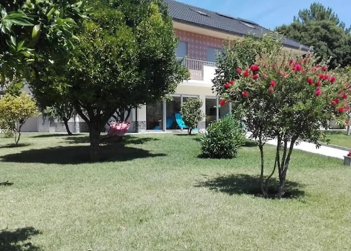 Casa Da Cavada - 6 Quartos-rooms Feriehus *