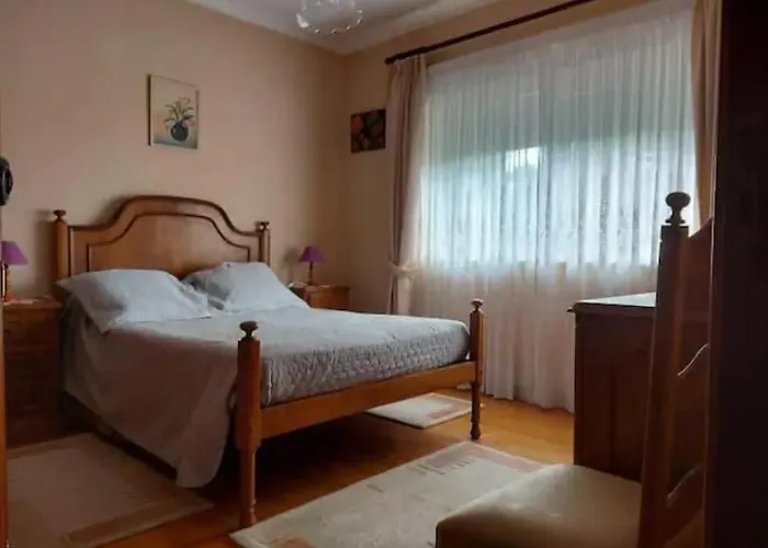 Casa Da Cavada - 6 Quartos-rooms Feriehus Caminha