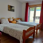 Casa Da Cavada - 6 Quartos-rooms 펜션 카민하