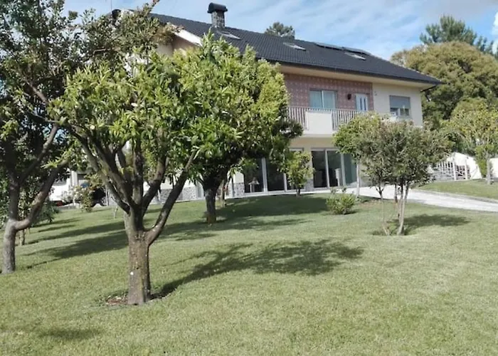 Casa Da Cavada - 6 Quartos-rooms 펜션